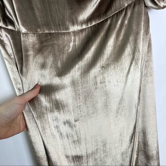 Michelle Mason gold velvet one shoulder drapey dress‎ metallic - Picture 5 of 8